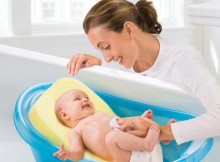 Tips Memandikan Bayi Baru Lahir