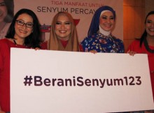 #BeraniSenyum123 bersama psikolog Vera Itabiliana, Varina Merdekawaty, Alya Rohali dan Shahnaz Haque
