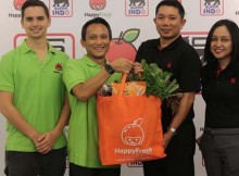 Johan Antlov-Managing Director HappyFresh Indonesia, Fajar Budiprasetyo, Wirawan Winarto, dan Dewi Miranda-Division Head of Marketing & Communication Super Indo Supermarket